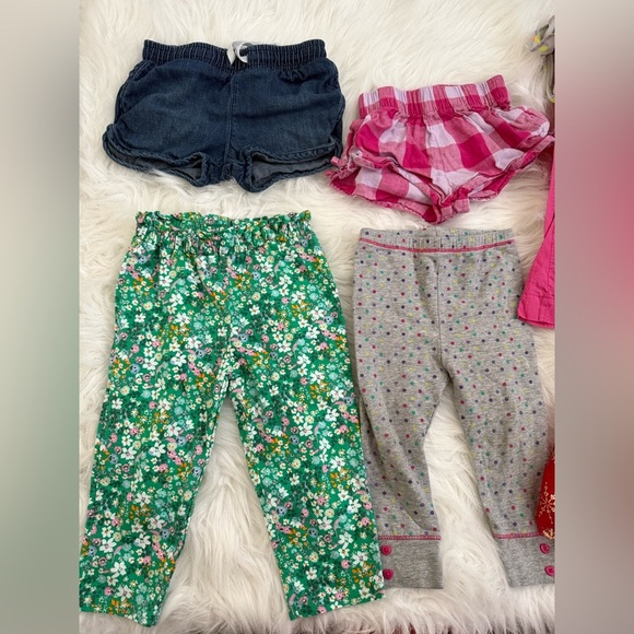 Bundle of girls size 18 months - Picture 2 of 3